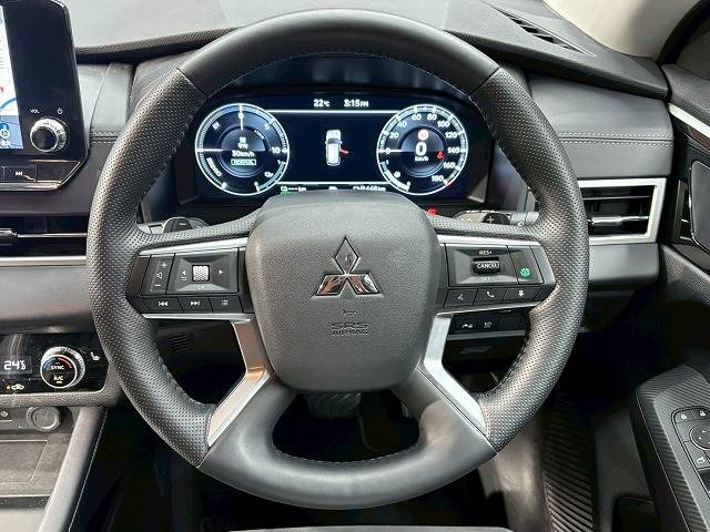 三菱 アウトランダーPHEVの画像13