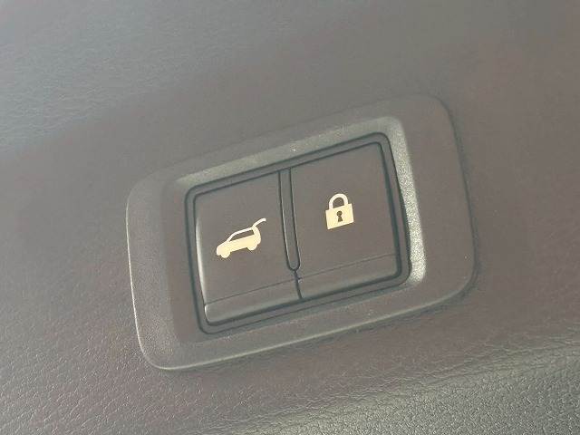 三菱 アウトランダーPHEVの画像15