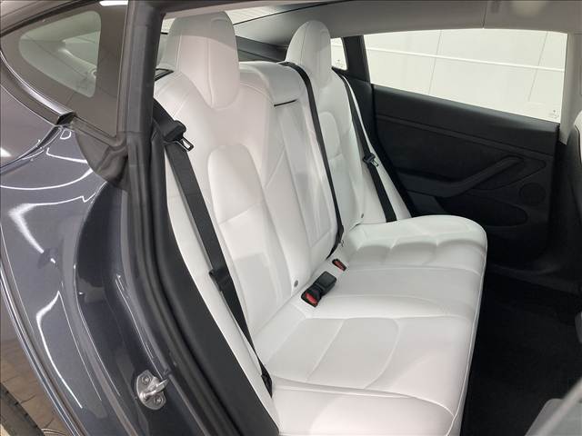 テスラ Model 3の画像13