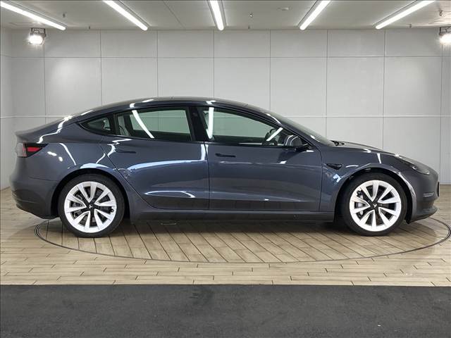 テスラ Model 3の画像16