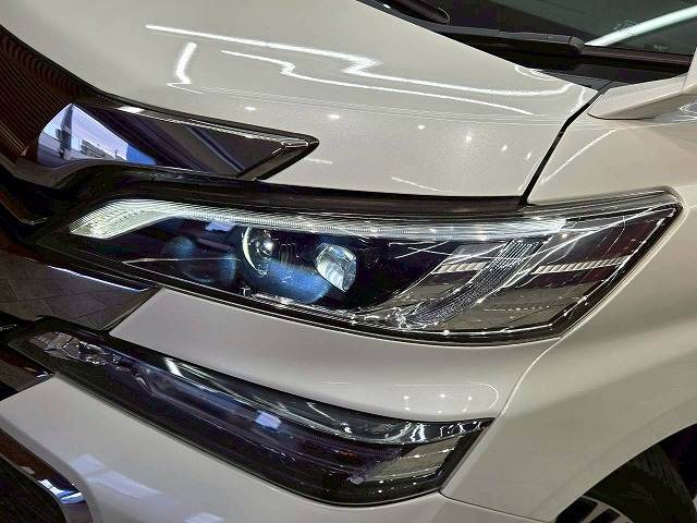 トヨタ ヴェルファイアの画像10