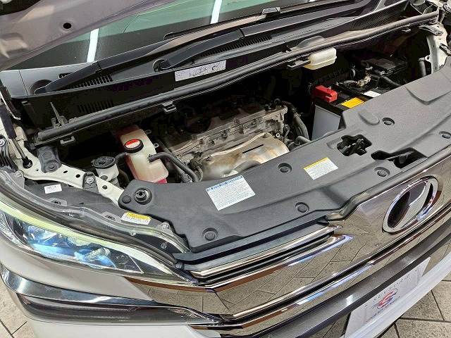 トヨタ ヴェルファイアの画像14