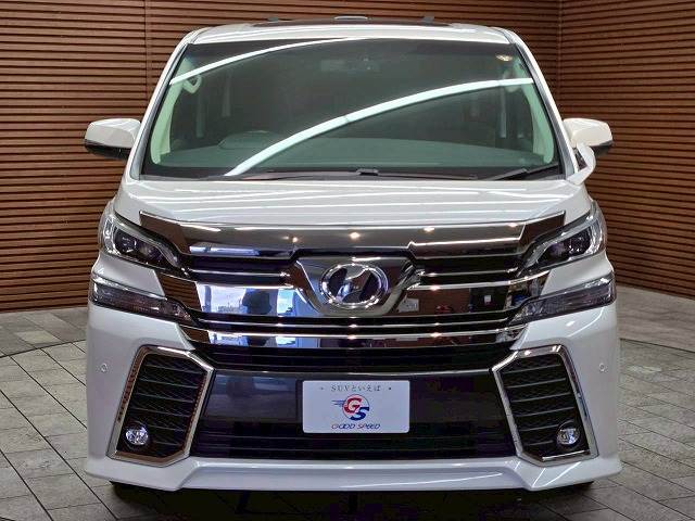 トヨタ ヴェルファイアの画像17