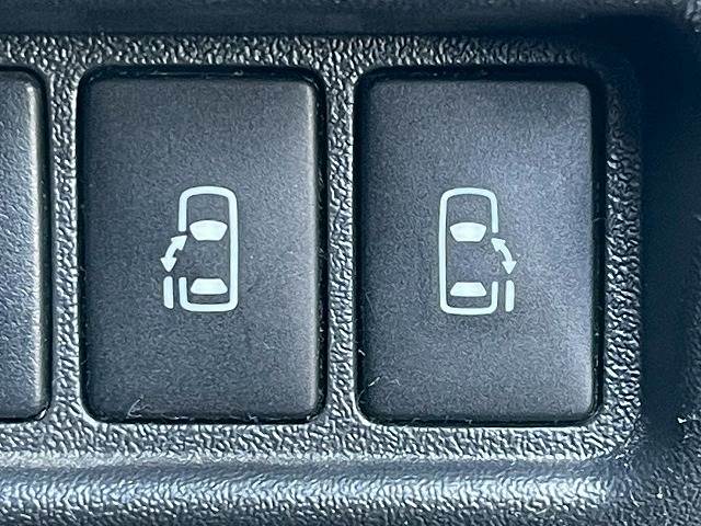 ハイエースバンロングボディ5ドア 標準ルーフ 標準フロア 2/5人 50THアニバーサリーL 内装他