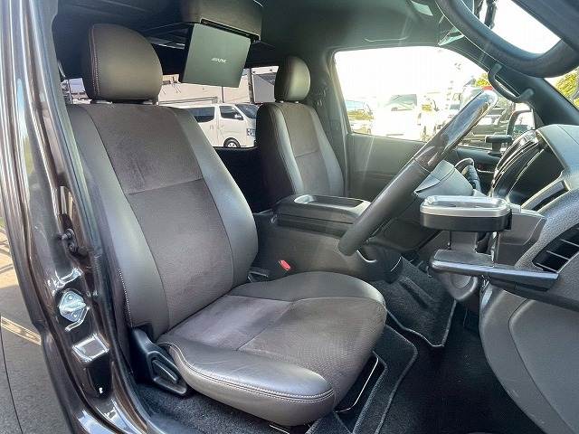 トヨタ ハイエースバンロングボディの画像11