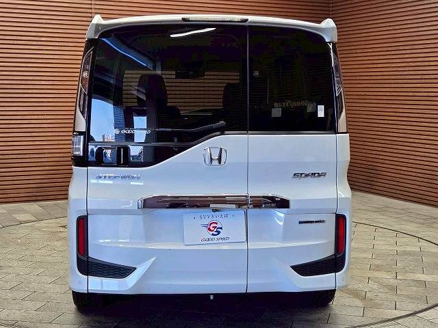 ホンダ ステップワゴンスパーダハイブリッドの画像19