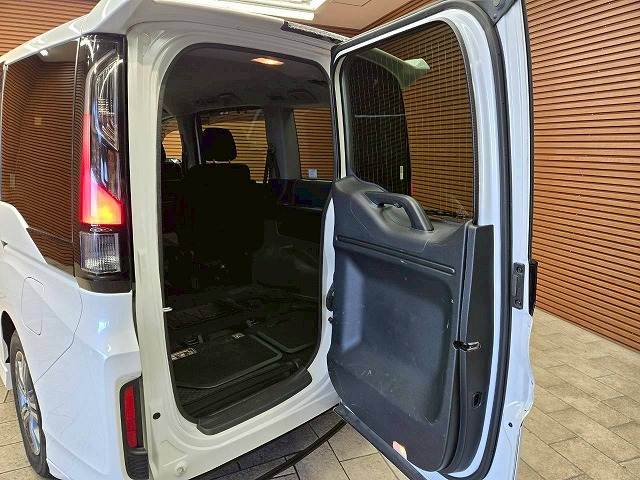 ホンダ ステップワゴンスパーダハイブリッドの画像20