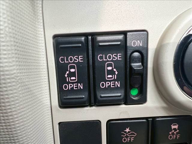 ムーヴキャンバス◆X “メイクアップリミテッドSAIII” 内装他