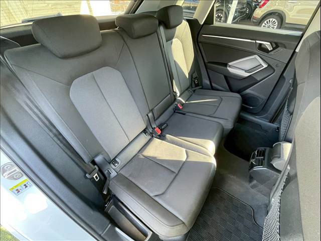 アウディ Q3の画像7