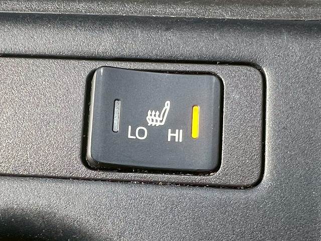 プリウス◆S “ツーリングセレクション” 内装他