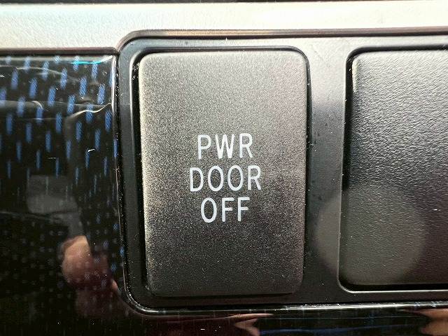 トヨタ エスティマの画像5