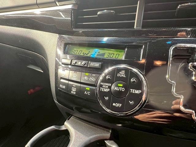 トヨタ エスティマの画像12