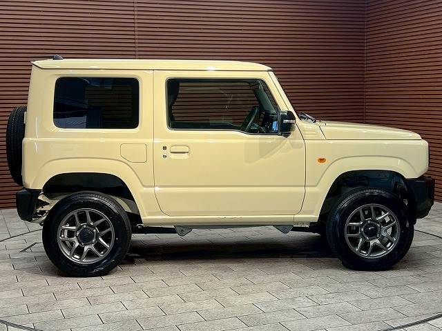 スズキ ジムニーの画像18