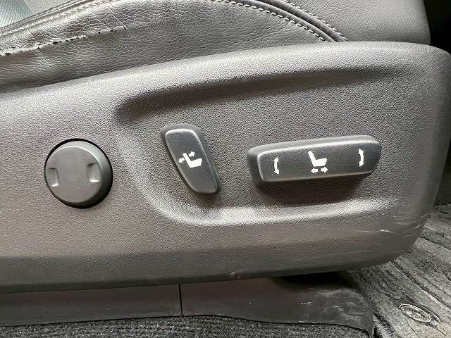 トヨタ ランドクルーザープラドの画像7