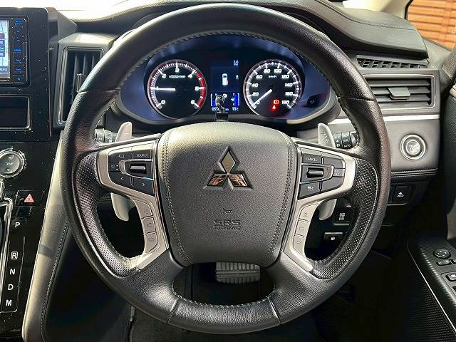 三菱&nbsp;デリカD5の画像13