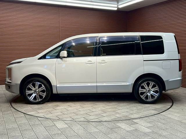 三菱&nbsp;デリカD5の画像18