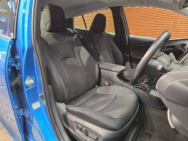 トヨタ&nbsp;プリウスの画像8