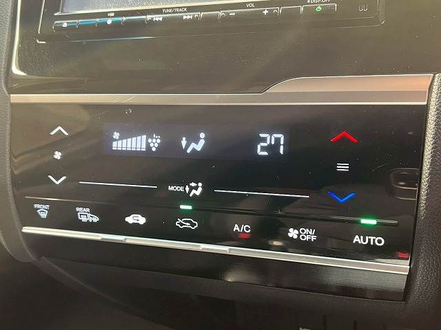 ホンダ&nbsp;フィットハイブリッドの画像12
