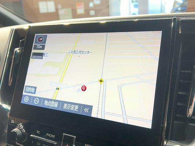 トヨタ アルファードハイブリッドの画像3