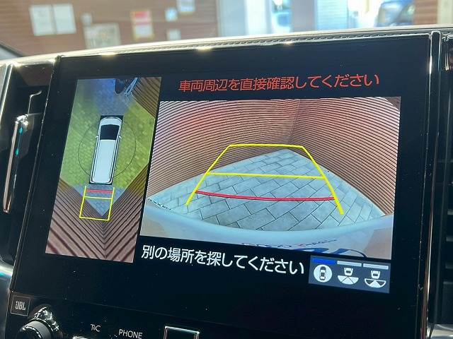 トヨタ アルファードハイブリッドの画像4