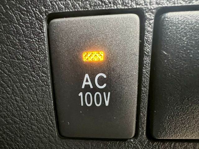 トヨタ アルファードハイブリッドの画像14