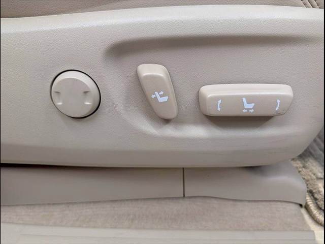 トヨタ&nbsp;ランドクルーザープラドの画像16