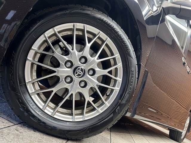 トヨタ ヴォクシーハイブリッドの画像11