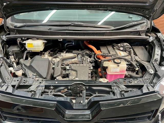 トヨタ&nbsp;ヴォクシーハイブリッドの画像14