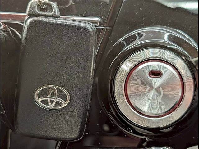 トヨタ&nbsp;プリウスαの画像6