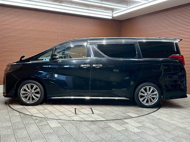 トヨタ&nbsp;アルファードの画像18