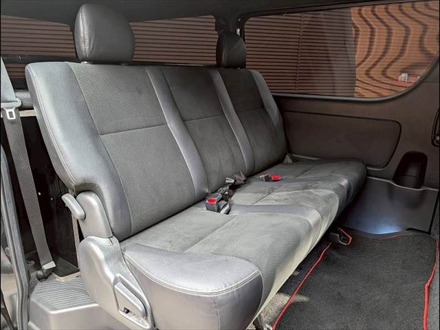 トヨタ&nbsp;ハイエースバンロングボディの画像9