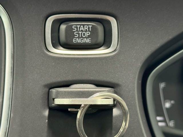 ボルボ V40の画像6