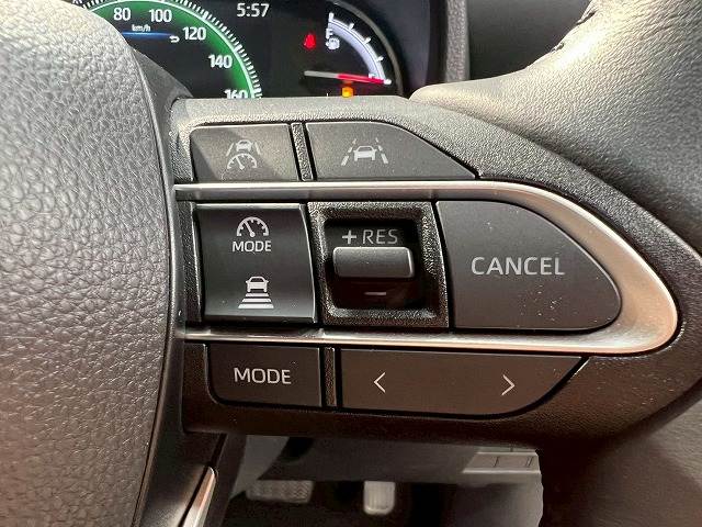 トヨタ&nbsp;ヴォクシーの画像5