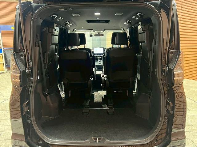 トヨタ&nbsp;ヴォクシーの画像20