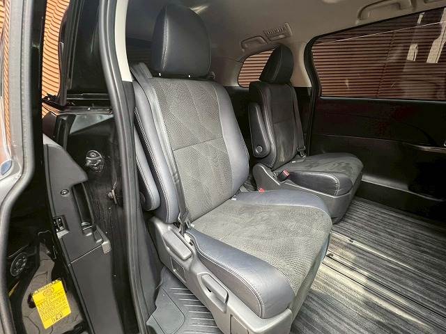 トヨタ&nbsp;エスティマの画像9