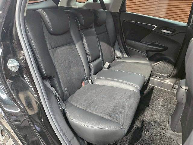 ホンダ&nbsp;シャトルハイブリッドの画像9