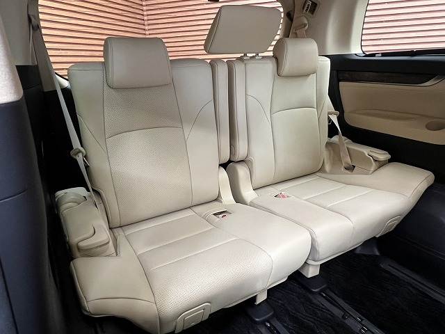 トヨタ&nbsp;アルファードの画像10