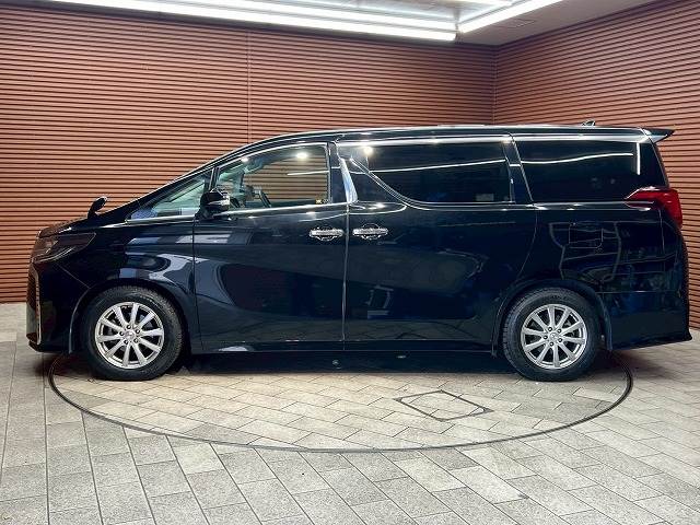 トヨタ&nbsp;アルファードの画像18