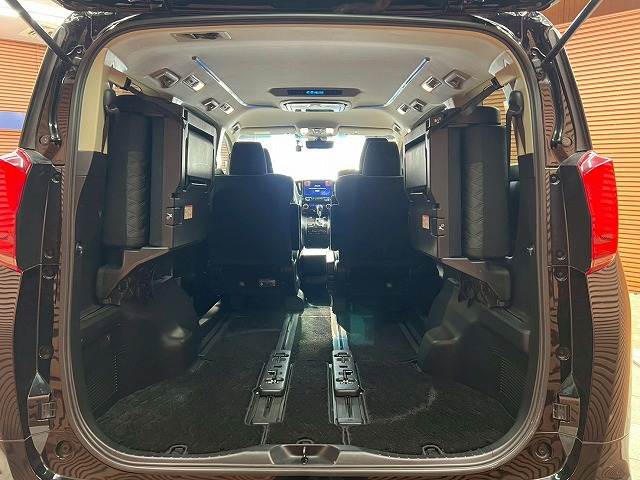 トヨタ&nbsp;アルファードの画像20