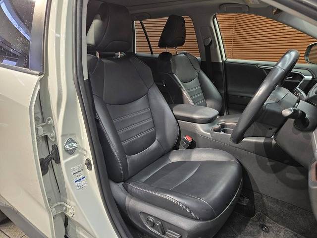 トヨタ&nbsp;RAV4の画像8