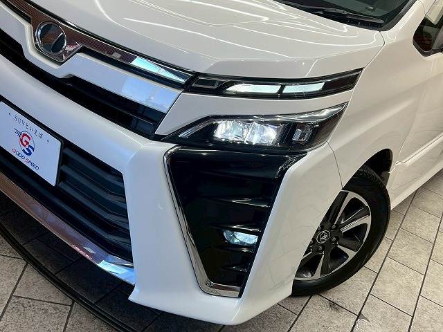 トヨタ&nbsp;ヴォクシーの画像11