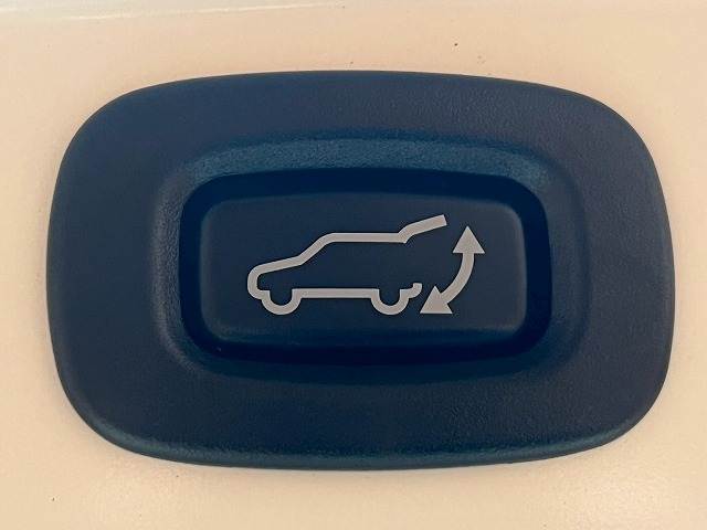 三菱&nbsp;アウトランダーPHEVの画像6