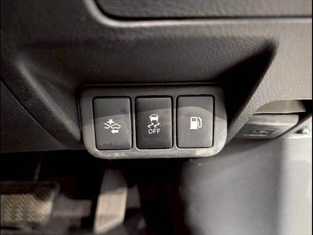 トヨタ&nbsp;アベンシスの画像5