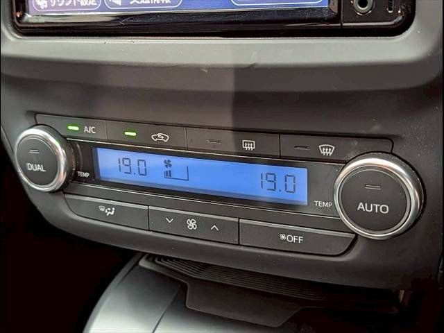 トヨタ&nbsp;アベンシスの画像12