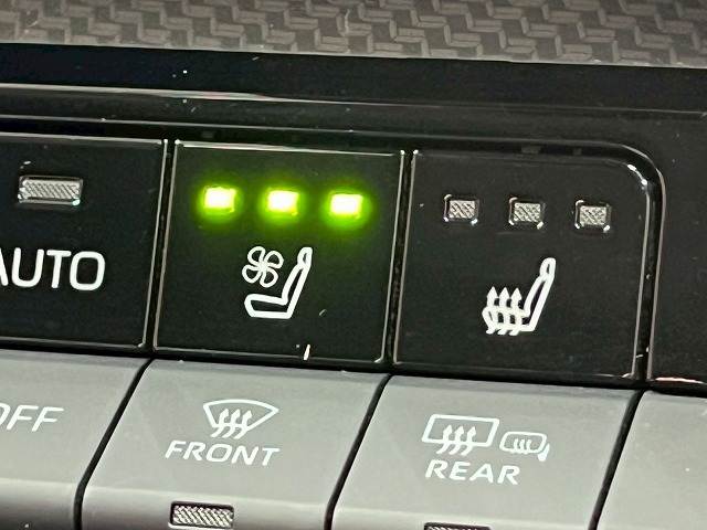 トヨタ&nbsp;プリウスの画像6