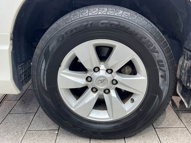 トヨタ&nbsp;ランドクルーザープラドの画像12