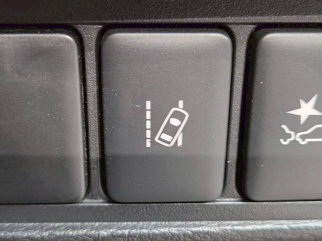 三菱&nbsp;デリカD5の画像15