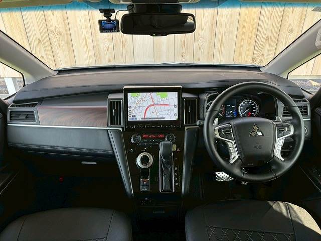 三菱&nbsp;デリカD5の画像3