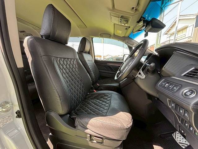 三菱&nbsp;デリカD5の画像12