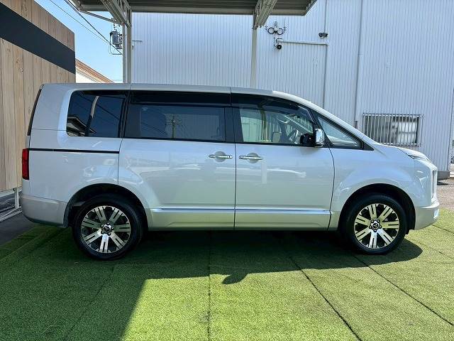 三菱&nbsp;デリカD5の画像17